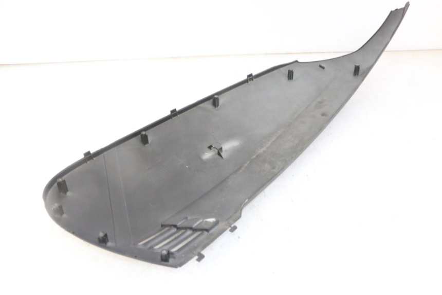 photo de FLANC ARRIERE DROIT SYM FIDDLE 3 III 50 (2014 - 2020) - Zoom état d’usage