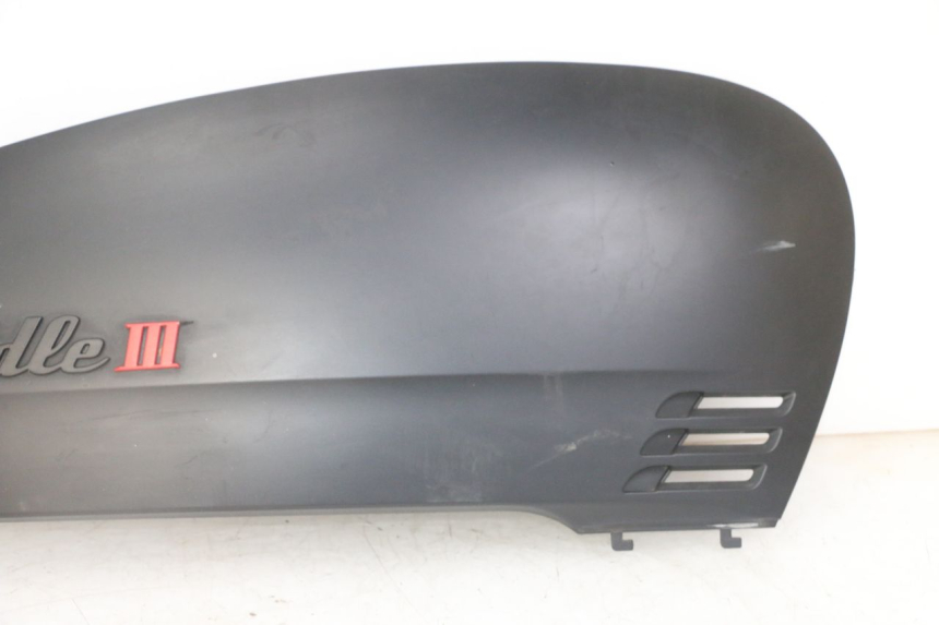 photo de FLANC ARRIERE DROIT SYM FIDDLE 3 III 50 (2014 - 2020) - Pièce contrôlée