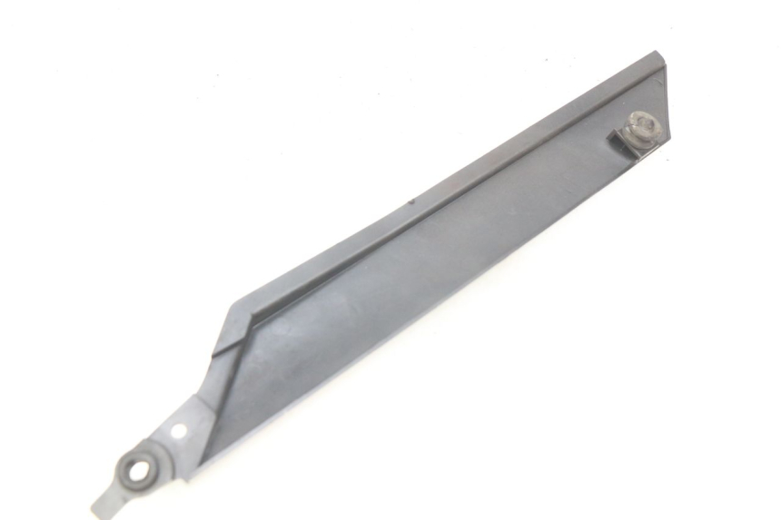photo de FLANC ARRIERE DROIT YAMAHA FJ 3CX 1200 (1986 - 1996) - Détail de la pièce