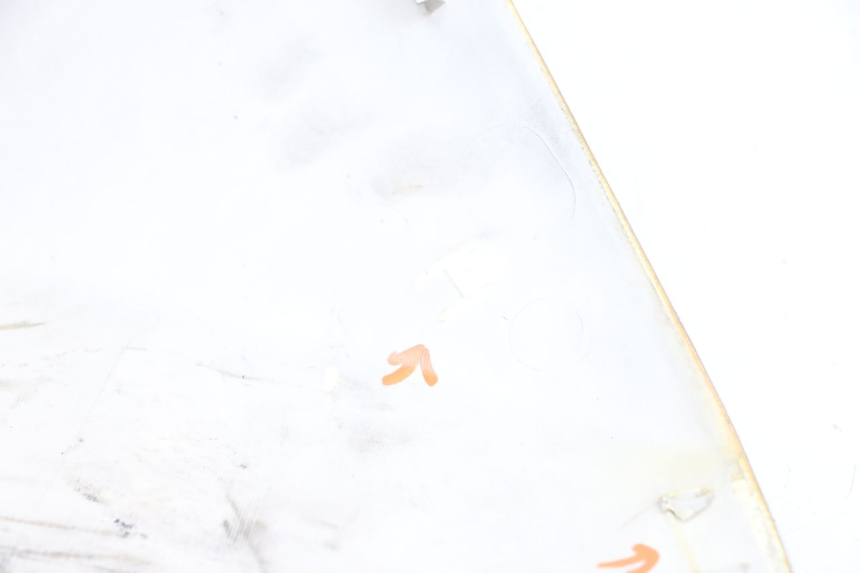 photo de FLANC ARRIERE DROIT HONDA FJS SILVERWING SILVER WING 600 (2001 - 2010) - Gros plan technique