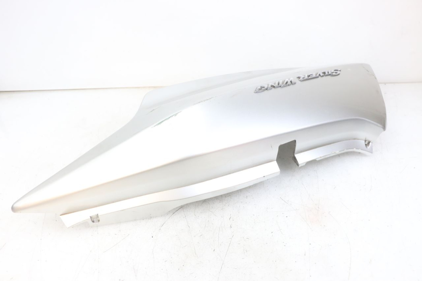 photo de FLANC ARRIERE DROIT HONDA FJS SILVERWING SILVER WING 600 (2001 - 2010) - Pièce contrôlée