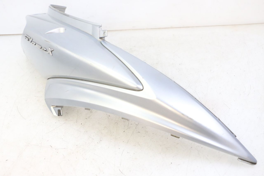 photo de FLANC ARRIERE DROIT MBK FLAME X 125 (2007 - 2016) - Zoom état d’usage