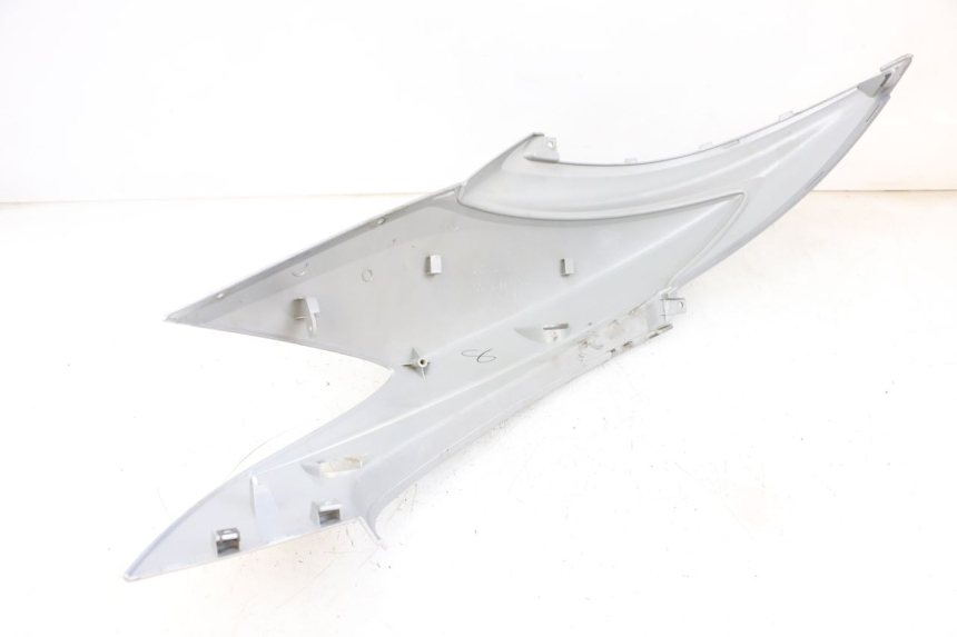 photo de FLANC ARRIERE DROIT MBK FLAME X 125 (2007 - 2016) - Points de fixation