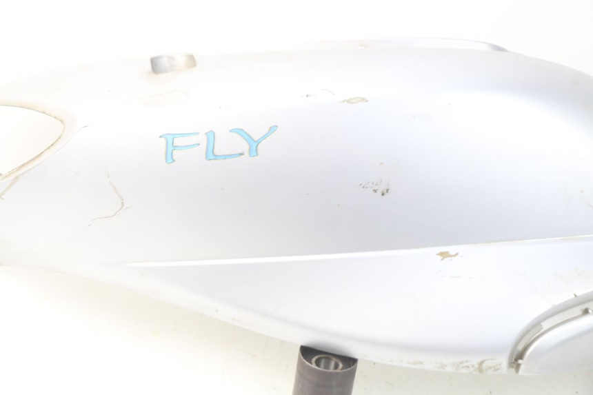 photo de FLANC ARRIERE DROIT PIAGGIO FLY 2T 50 (2004 - 2017) - Détail de la pièce