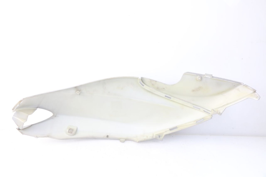 photo de FLANC ARRIERE DROIT PIAGGIO FLY 2T 50 (2004 - 2017) - Autre angle de vue