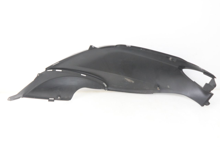 photo de FLANC ARRIERE DROIT PIAGGIO FLY 2T 50 (2004 - 2017) - Autre angle de vue