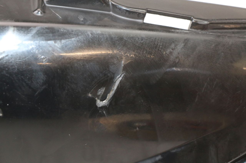 photo de FLANC ARRIERE DROIT PIAGGIO FLY 2T 50 (2004 - 2017) - État de surface