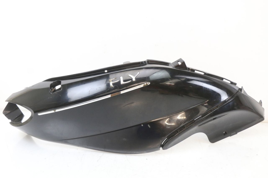 photo de FLANC ARRIERE DROIT PIAGGIO FLY 2T 50 (2004 - 2017) - Vue principale