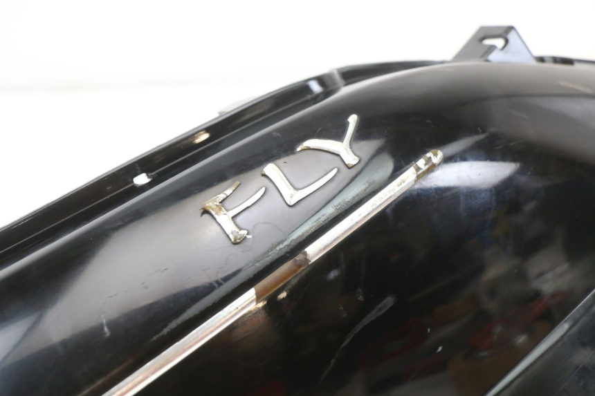 photo de FLANC ARRIERE DROIT PIAGGIO FLY 2T 50 (2004 - 2017) - Autre angle de vue