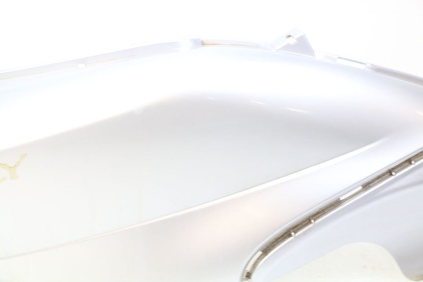 photo de FLANC ARRIERE DROIT PIAGGIO FLY 100 (2006 - 2010) - Marquages et références