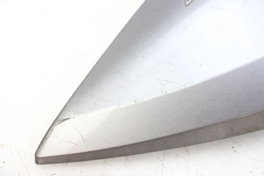 photo de FLANC ARRIERE DROIT HONDA FORZA ABS 300 (2013 - 2017) - Vue rapprochée