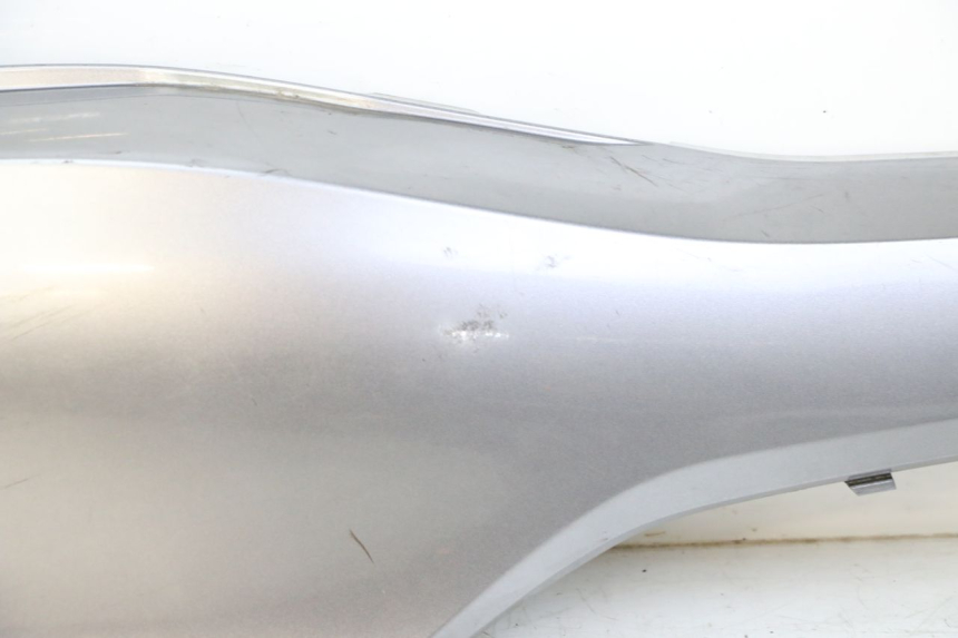 photo de FLANC ARRIERE DROIT HONDA FORZA ABS 300 (2013 - 2017) - Focus structure