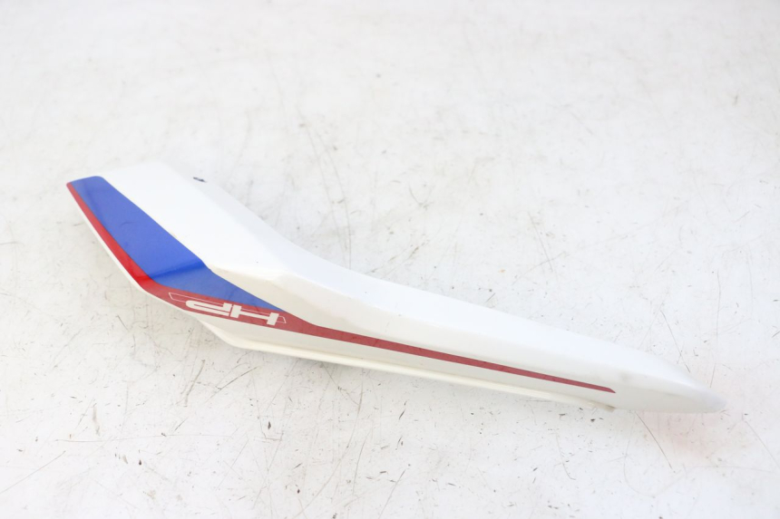 photo de FLANC ARRIERE DROIT BMW G310 R 310 (2016 - 2020) - Vue d’ensemble