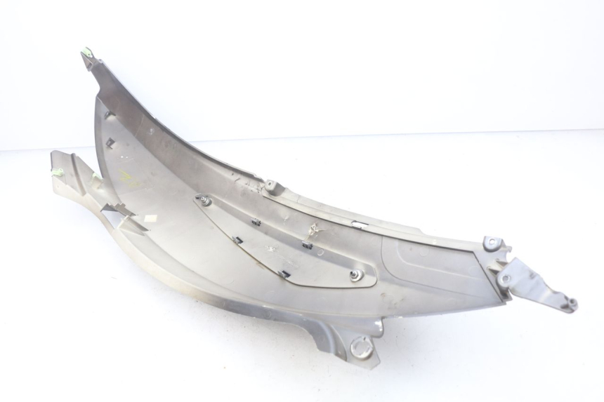 photo de FLANC ARRIERE DROIT PEUGEOT GEOPOLIS 400 (2007 - 2013) - Autre angle de vue