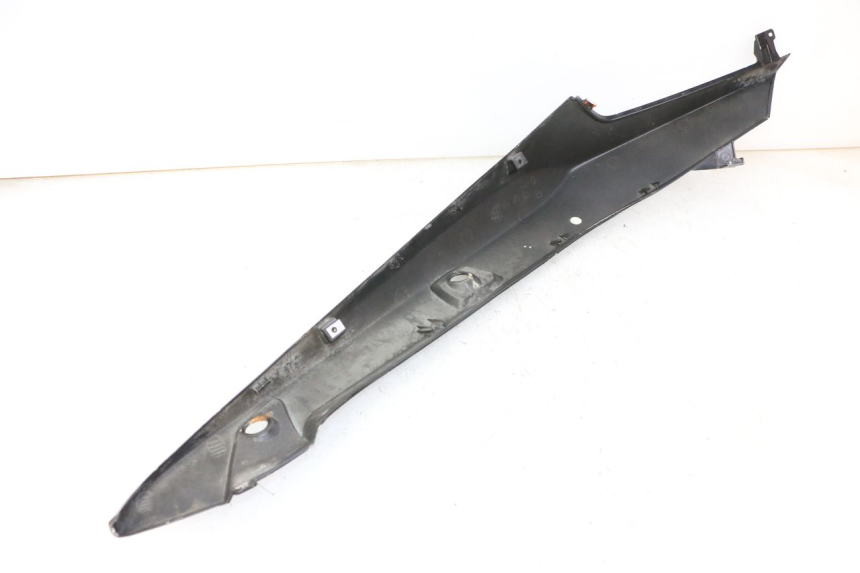 photo de FLANC ARRIERE DROIT GILERA NEXUS 300 (2008 - 2013) - Zoom état d’usage