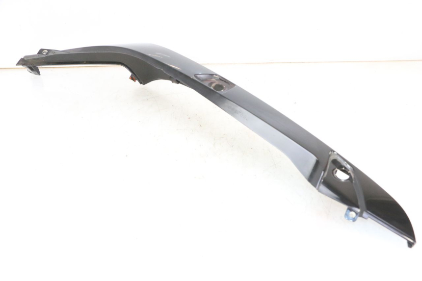 photo de FLANC ARRIERE DROIT GILERA NEXUS 300 (2008 - 2013) - État de surface