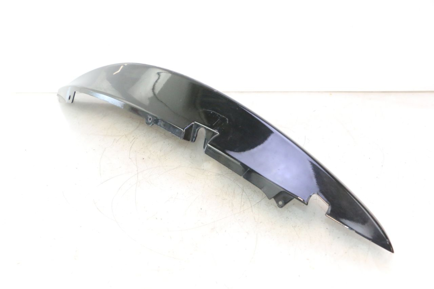 photo de FLANC ARRIERE DROIT GILERA GP 800 (2007 - 2013) - État de surface