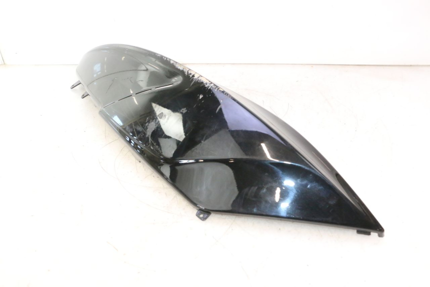 photo de FLANC ARRIERE DROIT GILERA GP 800 (2007 - 2013) - Marquages et références