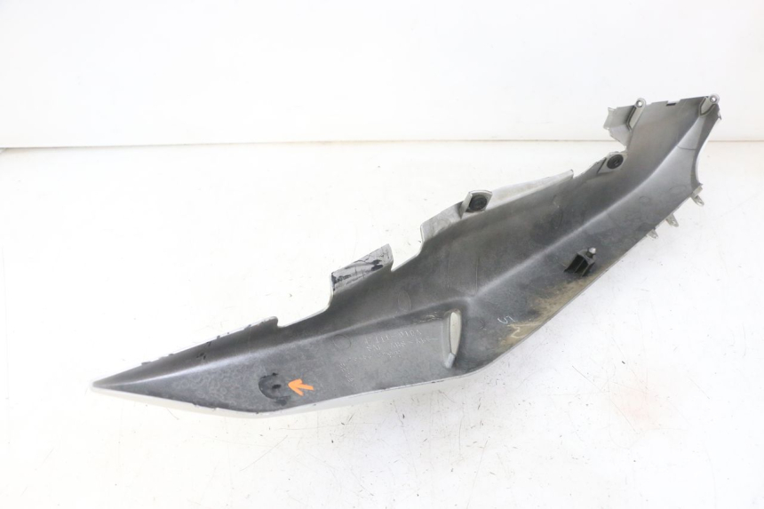 photo de FLANC ARRIERE DROIT SUZUKI GS GSE 500 (2001 - 2003) - Autre angle de vue