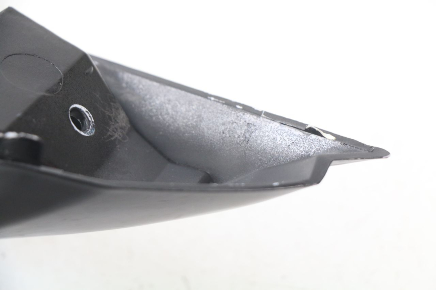 photo de FLANC ARRIERE DROIT SUZUKI GSX-R GSXR 750 (2011 - 2016) - Détail de la pièce