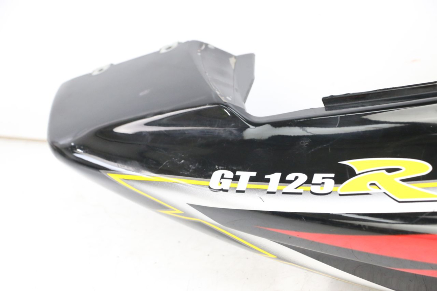 photo de FLANC ARRIERE DROIT HYOSUNG GTR 125 (2006 - 2008) - Marquages et références