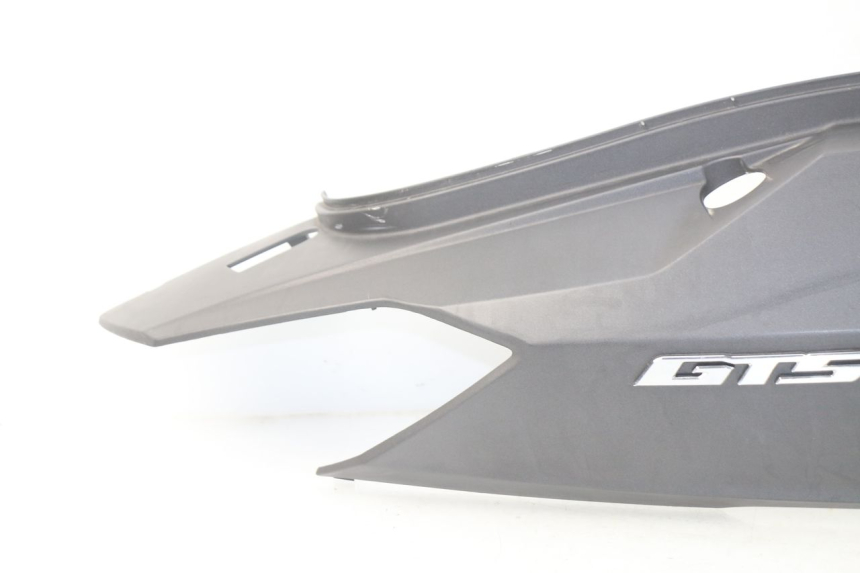 photo de FLANC ARRIERE DROIT SYM GTS EFI ABS 125 (2012 - 2016) - Marquages et références