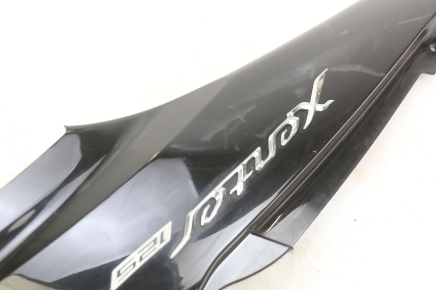 photo de FLANC ARRIERE DROIT YAMAHA HW XENTER 125 (2011 - 2017) - Pièce contrôlée