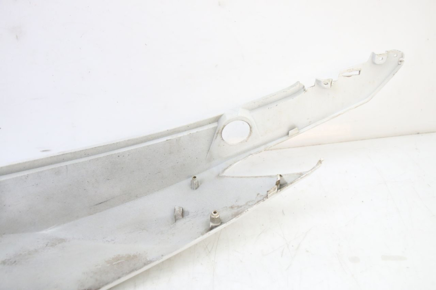 photo de FLANC ARRIERE DROIT SYM JET 14 4T 50 (2018 - 2022) - Zoom état d’usage