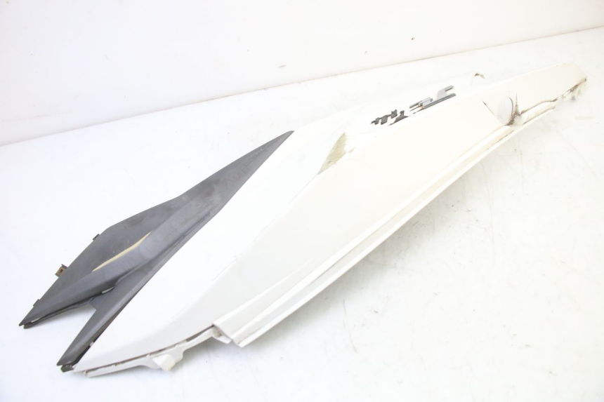 photo de FLANC ARRIERE DROIT SYM JET 14 4T 50 (2018 - 2022) - Points de fixation