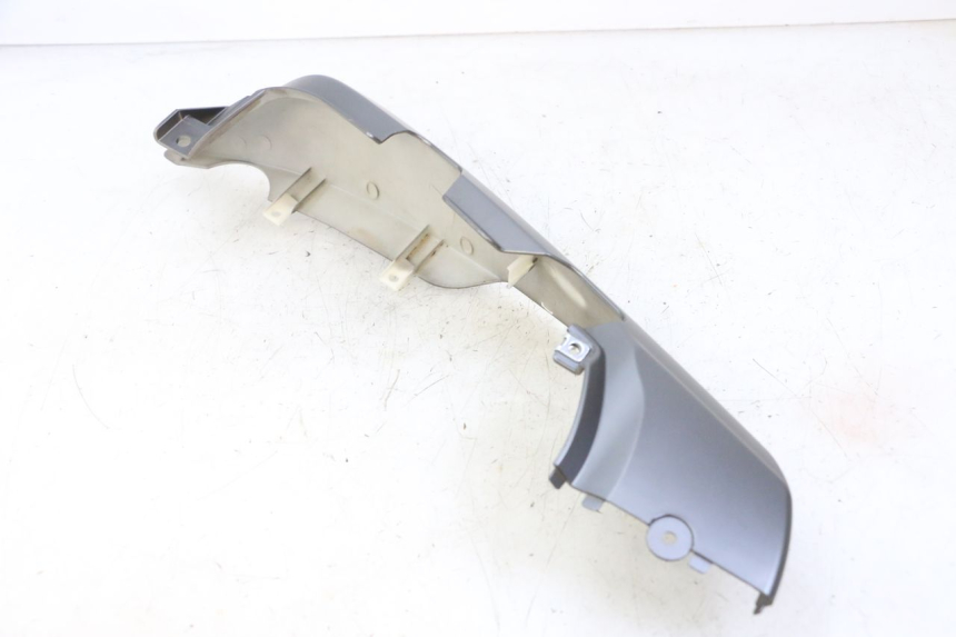 photo de FLANC ARRIERE DROIT KIDEN KD125-G 125 (2018 - 2022) - Gros plan technique