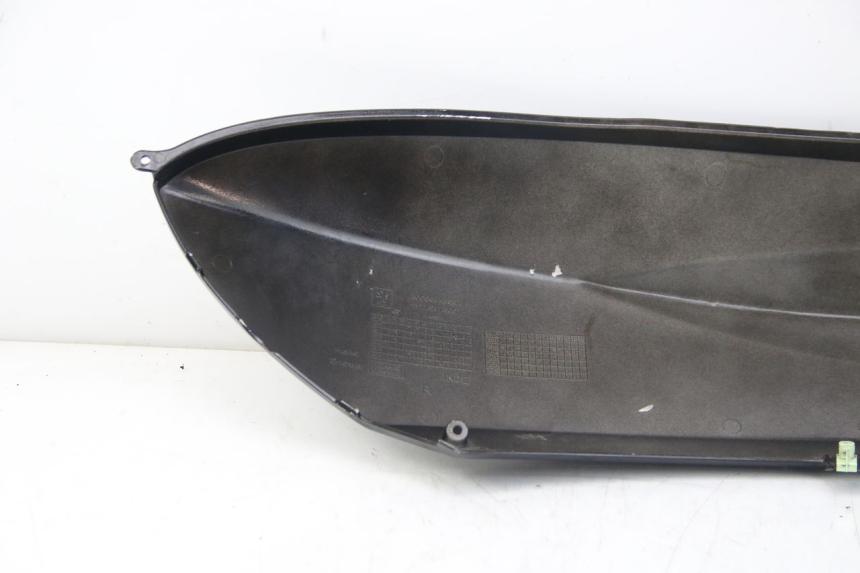 photo de FLANC ARRIERE DROIT PEUGEOT KISBEE 4T 50 (2018 - 2022) - Zoom état d’usage