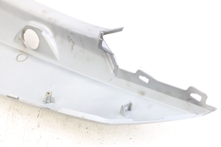 photo de FLANC ARRIERE DROIT KYMCO X-TOWN XTOWN 125 (2016 - 2021) - Autre angle de vue