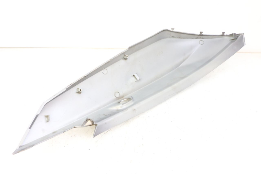 photo de FLANC ARRIERE DROIT KYMCO X-TOWN XTOWN 125 (2016 - 2021) - Gros plan technique