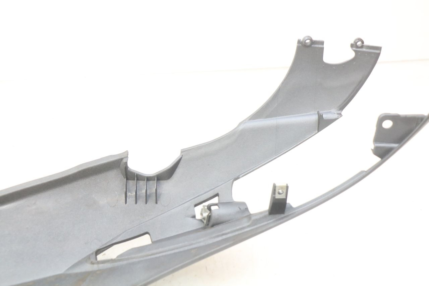 photo de FLANC ARRIERE DROIT PIAGGIO LIBERTY IGET 4T 50 (2015 - 2020) - Zoom état d’usage