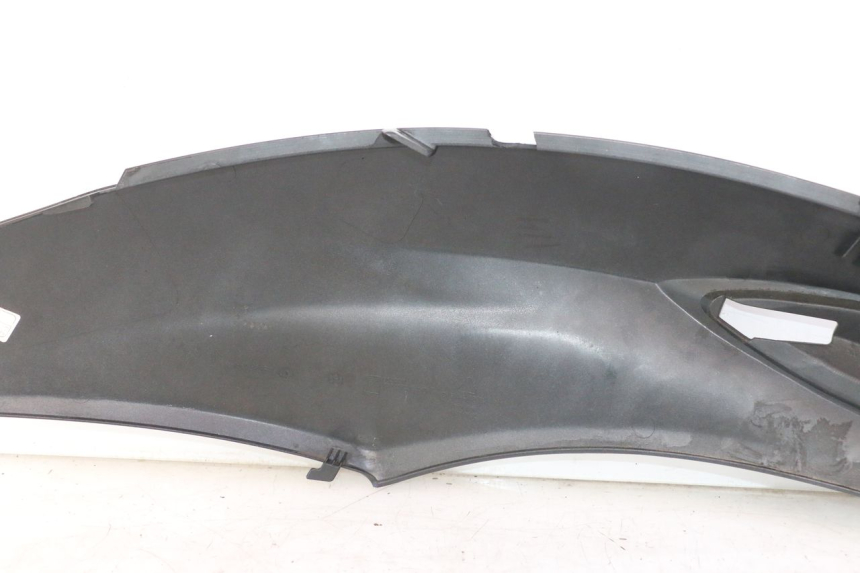 photo de FLANC ARRIERE DROIT PIAGGIO LIBERTY IGET 4T 50 (2021 - 2025) - État de surface
