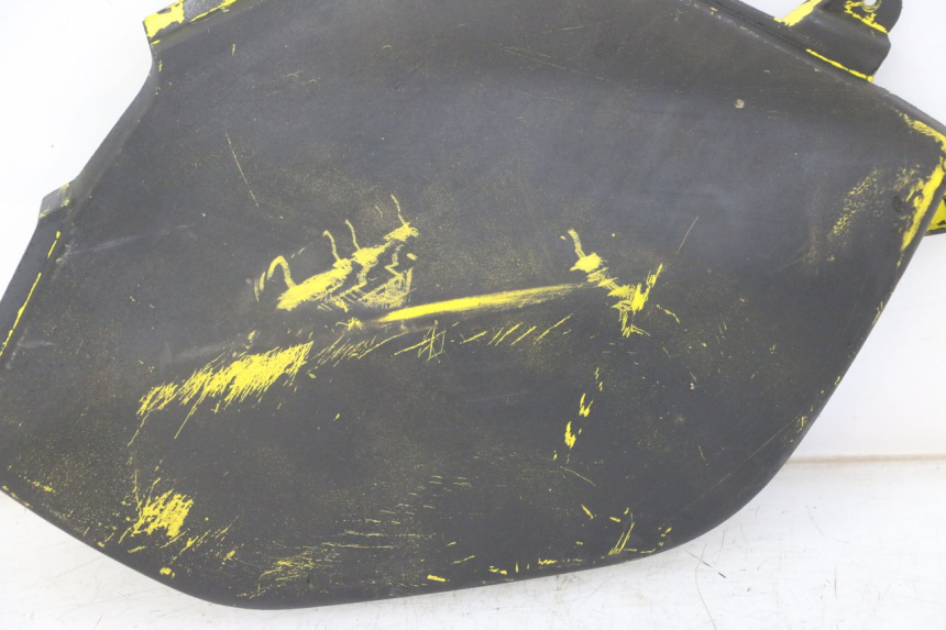 photo de FLANC ARRIERE DROIT MBK X-LIMIT XLIMIT 50 (2007 - 2012) - Points de fixation