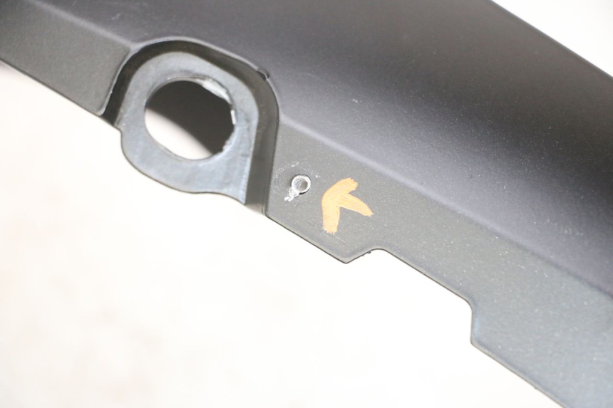 photo de FLANC ARRIERE DROIT PIAGGIO MP3 HPE 310 (2024 - 2025) - Pièce contrôlée