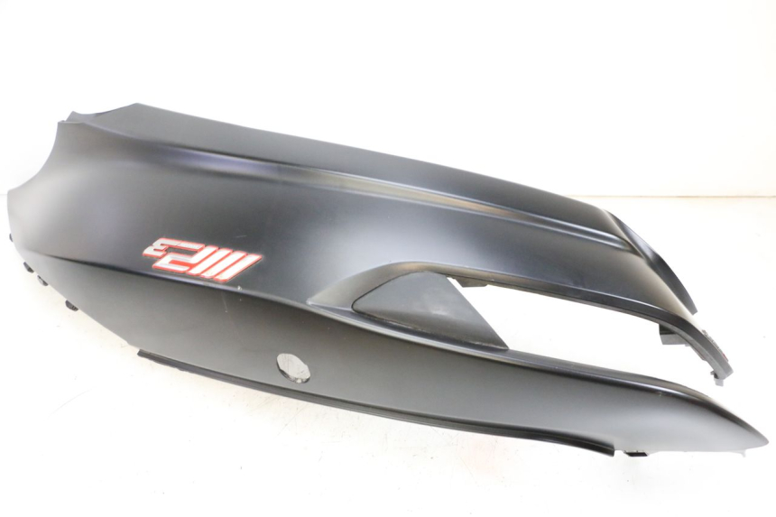 photo de FLANC ARRIERE DROIT PIAGGIO MP3 HPE 350 (2018 - 2020) - Gros plan technique