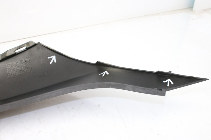 photo de FLANC ARRIERE DROIT PIAGGIO MP3 LT 300 (2010 - 2016) - Détail de la pièce