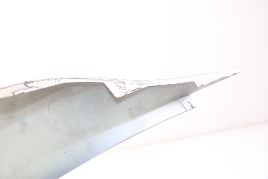 photo de FLANC ARRIERE DROIT PIAGGIO MP3 125 (2006 - 2014) - Autre angle de vue