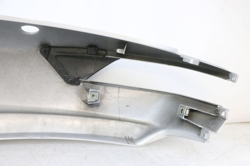 photo de FLANC ARRIERE DROIT PIAGGIO MP3 500 (2014 - 2017) - Zoom état d’usage