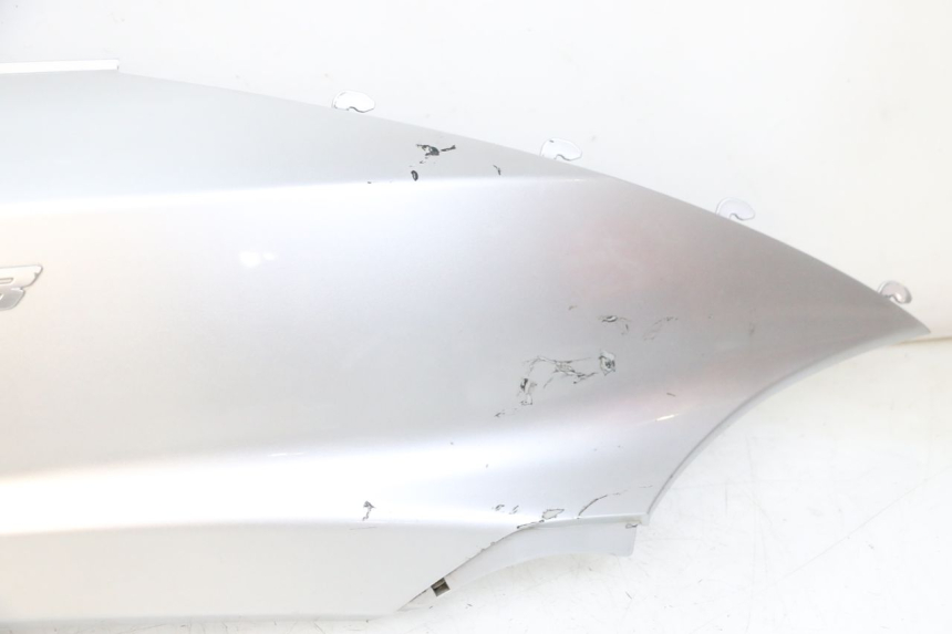 photo de FLANC ARRIERE DROIT PIAGGIO MP3 500 (2014 - 2017) - Marquages et références