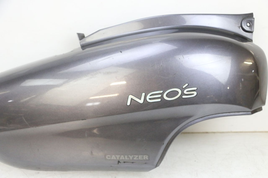photo de FLANC ARRIERE DROIT YAMAHA NEO'S NEOS 2T 50 (1998 - 2007) - Zoom composants