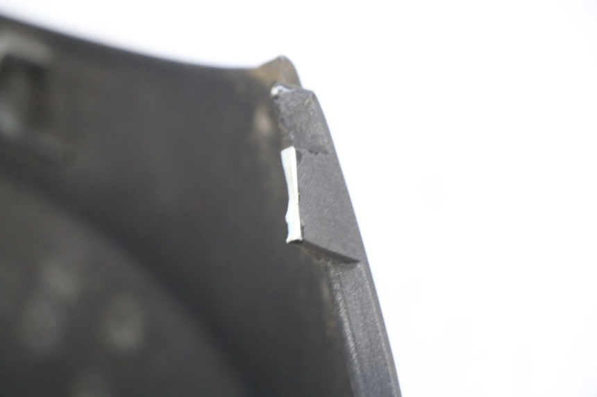 photo de FLANC ARRIERE DROIT GILERA NEXUS 125 (2009 - 2013) - Gros plan technique