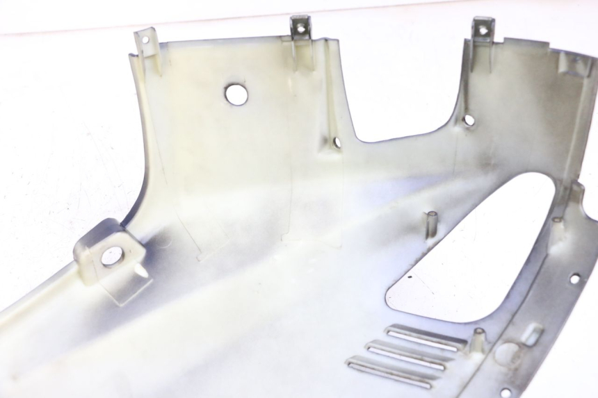 photo de FLANC ARRIERE DROIT JM MOTORS OLDIES GT 4T 50 (2018 - 2025) - Autre angle de vue