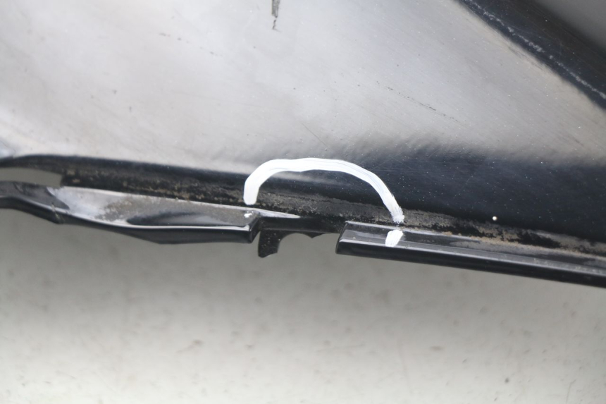 photo de FLANC ARRIERE DROIT SYM ORBIT 2 50 (2008 - 2014) - Points de fixation