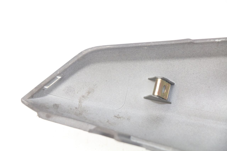 photo de FLANC ARRIERE DROIT SYM ORBIT III 3 4T 50 (2018 - 2021) - Détail de la pièce