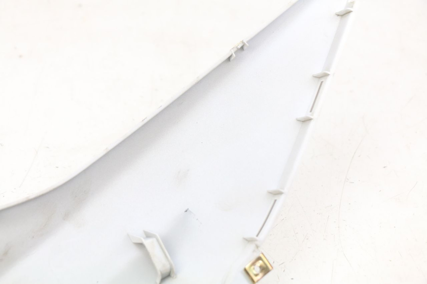 photo de FLANC ARRIERE DROIT SYM ORBIT III 3 4T 50 (2018 - 2021) - Détail de la pièce