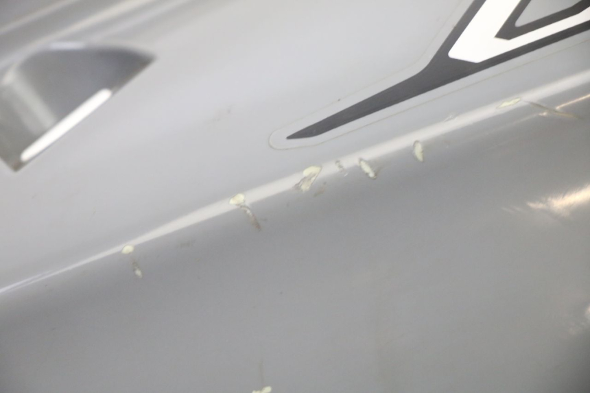 photo de FLANC ARRIERE DROIT SYM ORBIT III 3 4T 50 (2021 - 2025) - Gros plan technique