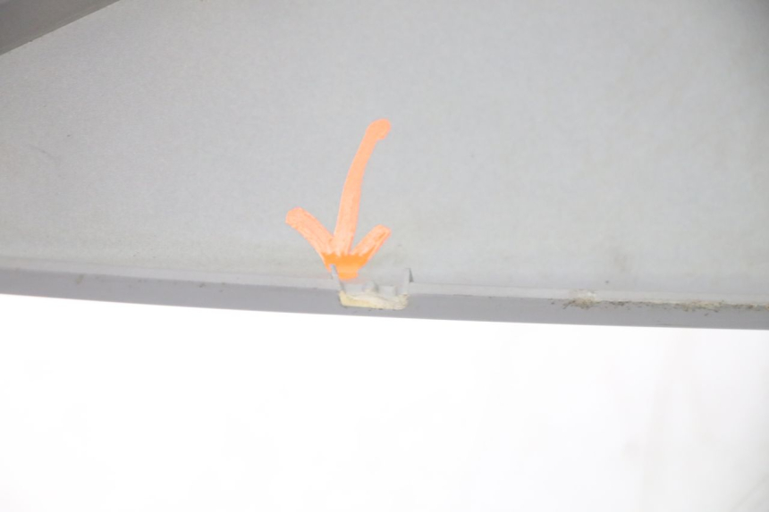 photo de FLANC ARRIERE DROIT SYM ORBIT III 3 4T 50 (2021 - 2025) - Pièce contrôlée